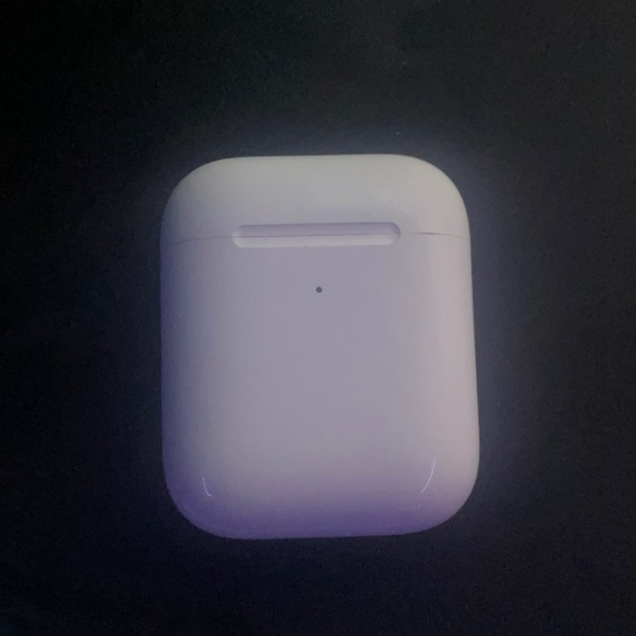 Apple AirPods 2 Generation